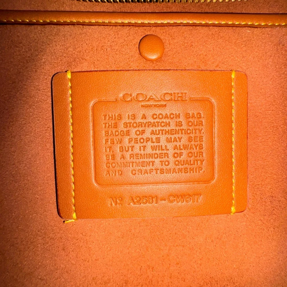 Coach Soft Empire Carryall Bag 48 - Picture 9 of 9